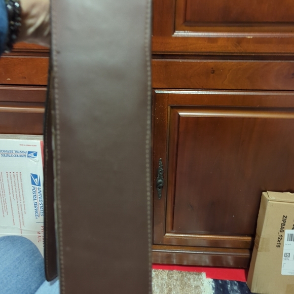 Crocodile Pattern Shoulder Bag - Brown - Picture 8 of 11